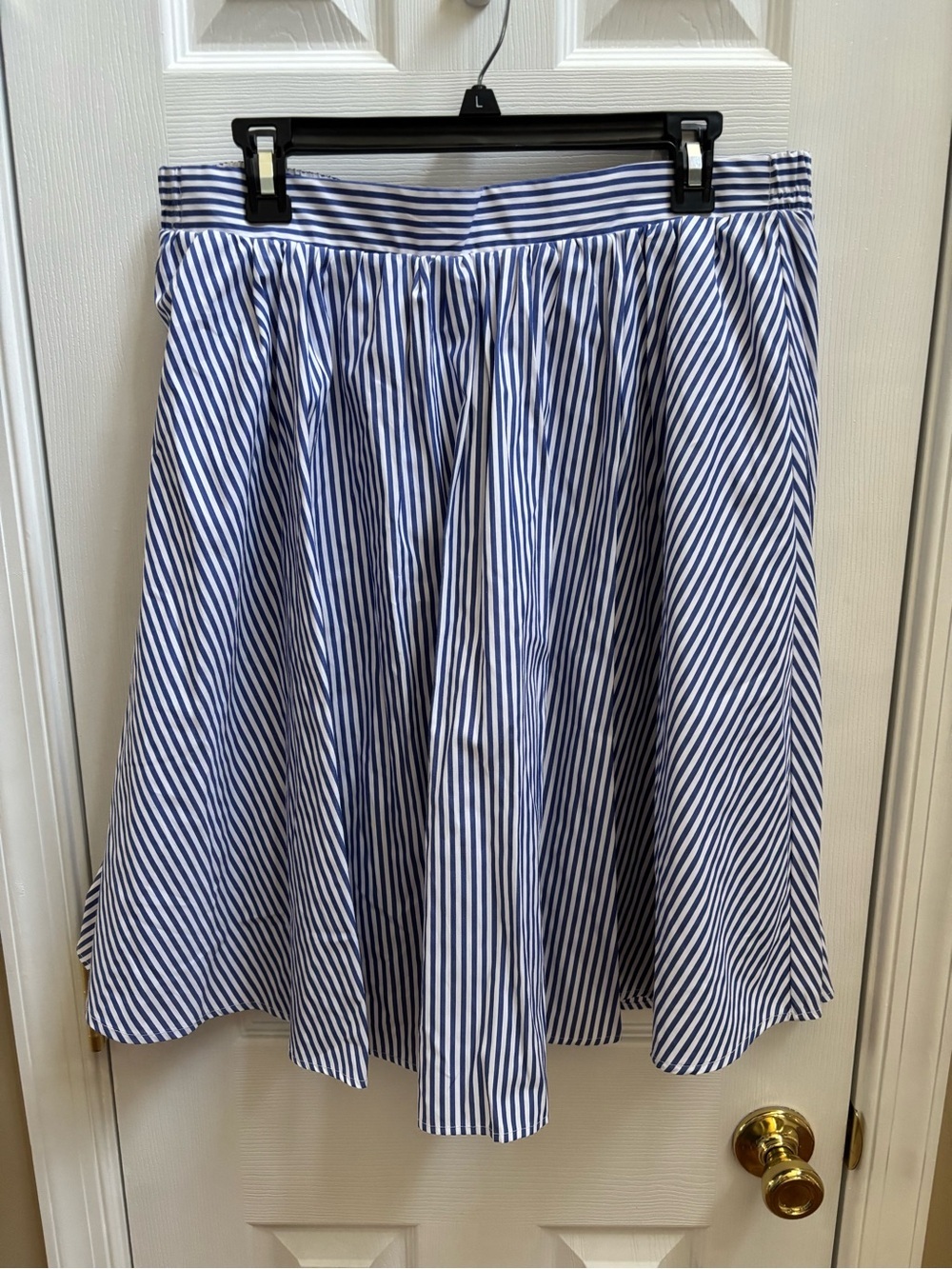 Haute Monde Blue & White Striped Lined Women’s Skirt, Size L, NWOT